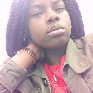 Meet your Posher, Mya